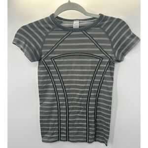 Ivivva By Lululemon Shirt Girls 10 Gray Striped Swiftly Tech Short Athletic Yoga